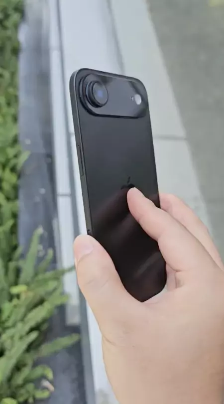 iPhone 17 Air