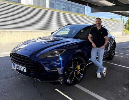 Pedro Aston Martin