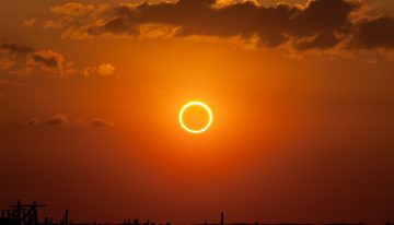 España vivirá tres eclipses solares seguidos: es tan inusual que el Gobierno ha creado una comisión para posibles crisis