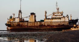 Cada vez se desguazan menos barcos petroleros, y solo hay una explicación razonable: la flota fantasma de Rusia