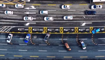 Una ciudad china ha tenido una idea para simplificar los cambios de sentido: dar un volantazo de 180º en mitad de la autovía