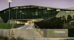 NVIDIA tiene listo el chip para IA que necesita para sobrevivir en China. Quien no está listo para dejarle venderlo es el Gobierno de EEUU