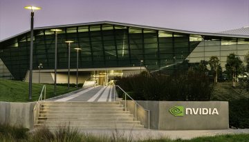 NVIDIA tiene listo el chip para IA que necesita para sobrevivir en China. Quien no está listo para dejarle venderlo es el Gobierno de EEUU