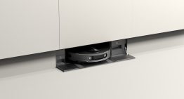 LG ha creado un robot aspirador “invisible”. Se guarda bajo el fregadero, hace poco ruido y mantiene la mopa siempre lista