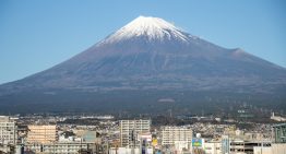 Que el Monte Fuji entre en erupción sería catastrófico, así que el gobierno de Japón ha usado IA para advertir a la población