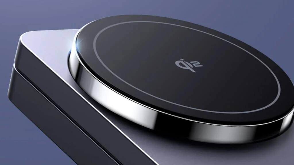 Ugreen tiene esta base de carga que es perfecta para viajar: se pliega y funciona con iPhone y AirPods 