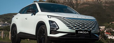 España sufre en el juego de equilibrios del coche eléctrico chino: Chery retrasa un año la producción de Omoda en Barcelona 