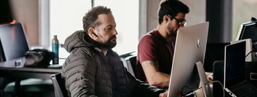 Las empresas que han eliminado el teletrabajo están afrontando un gran problema: tardan más en cubrir sus vacantes 