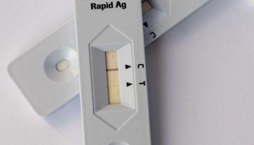 Catalunya avanza al 22 de septiembre el inicio de la vacunación contra la gripe y el covid y ampliará horarios en los CAP: «Queremos mejorar las tasas»