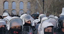 Más de 40 detenidos en Turquía en otro golpe a la oposición socialdemócrata en los municipios
