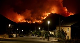 La situación de los incendios mejora pero “muy lentamente” con 15 fuegos graves en activo
