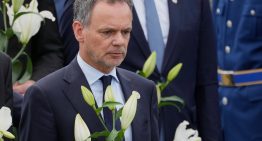 Dimite el ministro de Exteriores de Países Bajos al bloquear el Gobierno la adopción de sanciones contra Israel