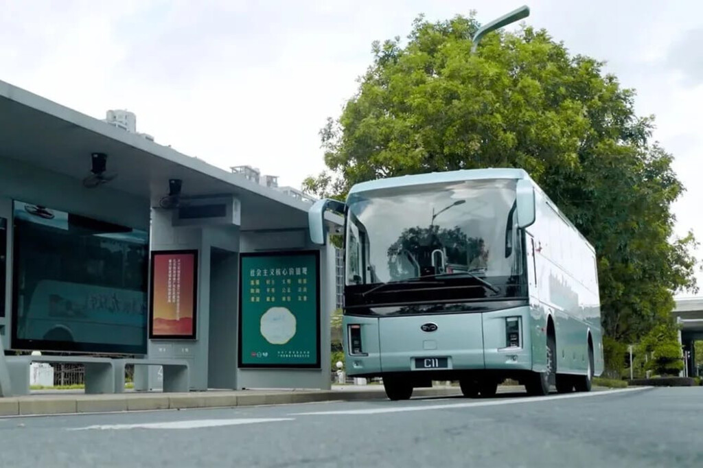 BYD tiene el futuro de los autobuses en sus manos y son malas noticias para las marcas europeas 