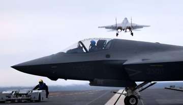 China acaba de poner a prueba el Fujian con tres aviones distintos. La catapulta electromagnética ya no es teoría, es práctica