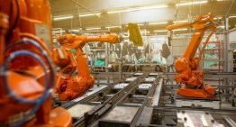 Hay más robots trabajando en fábricas chinas que en el resto del mundo junto. La estrategia de Pekín ya es un golpe de autoridad global