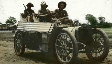 La historia del «Indiana Jones alemán»: el hombre que cruzó África de costa a costa por primera vez en un 4×4