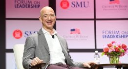 Jeff Bezos pidió a sus padres los ahorros de toda su vida para fundar Amazon. Solo le hicieron una pregunta: «Qué es Internet?
