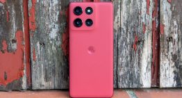 Motorola g86 Power, análisis: tener que enchufar el cargador no es cosa del pasado, pero casi