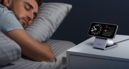 Si tienes un iPhone y viajas mucho, este accesorio te puede interesar: una base de carga plegable que cabe en un bolsillo