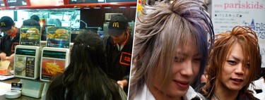La crisis demográfica en Japón lleva a McDonald's a una medida insólita: trabajar con el pelo azul ya no será un problema
