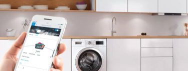 Guía de compra de lavadoras conectadas: qué esperar de sus funciones inteligentes, recomendaciones y 11 modelos desde 300 euros