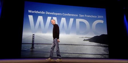 Steve Jobs vestido de negro en su última Keynote