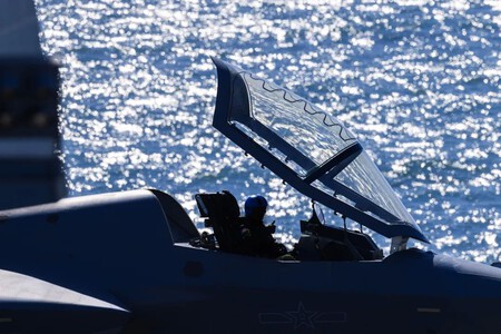 Fujian Catapultas Aviones 3