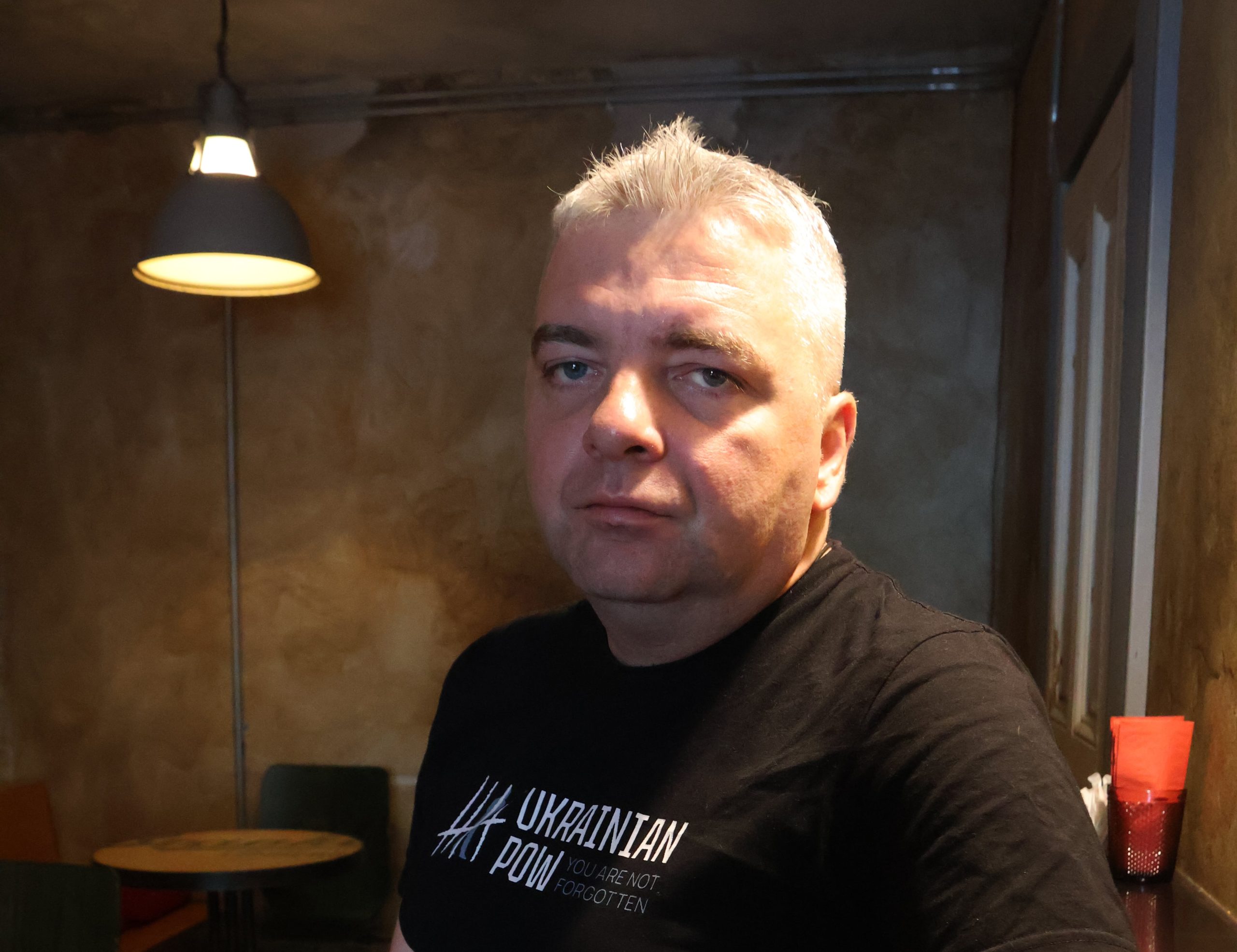 Maksim Butkevich, el sábado pasado en una cafetería de Kiev.
