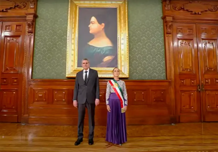 «Viva las heroínas anónimas»: Claudia Sheinbaum encabeza su primer Grito de Independencia