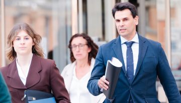 La jueza envía al novio de Ayuso al banquillo por el caso del fraude fiscal