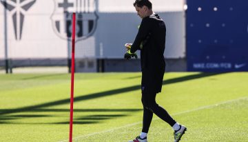 Con la baja de Joan García, reaparece el bombero Szczesny en el FC Barcelona