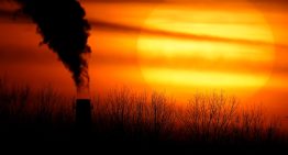 Las previsiones de producción de combustibles alejan al mundo del Acuerdo de París 10 años después de su firma