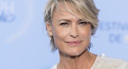 La actriz Robin Wright se arrepiente de no haber sido una madre más dura: “No tuvieron un punto intermedio y era lo que necesitaban”