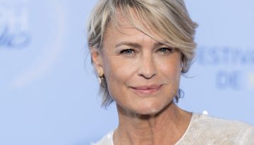 La actriz Robin Wright se arrepiente de no haber sido una madre más dura: “No tuvieron un punto intermedio y era lo que necesitaban”