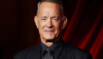 Trump, satisfecho por la cancelación de un homenaje a Tom Hanks: “No necesitamos que personas destructivas reciban premios”