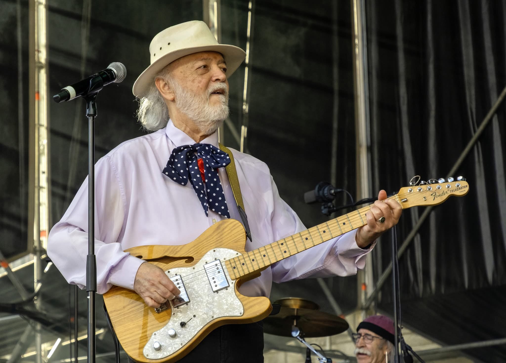 Miguel Morales, en un concierto de la gira del 60 aniversario de Los Brincos.