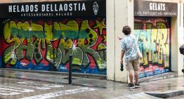 Això tan català de tocar la pera