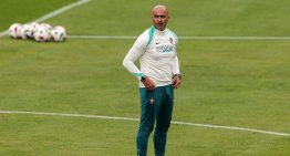 Roban en la casa del entrenador español Roberto Martínez y se llevan 100.000 euros en joyas y relojes