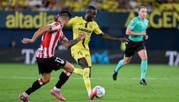 Moleiro, de caza en el área del Athletic, le da la victoria al Villarreal