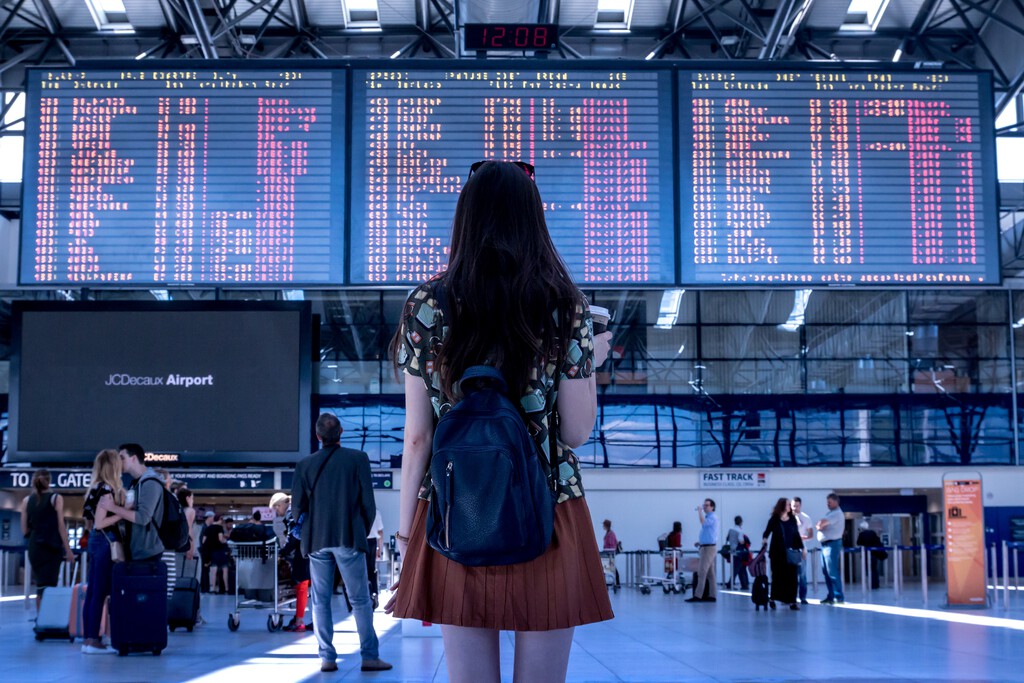El inevitable aumento de los viajes aéreos nos está llevando a una realidad: no hay sitios, ni aviones, ni planeta para tanto turista
