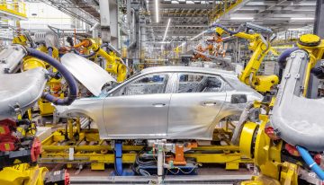 España quiere que compremos coches eléctricos que se fabriquen aquí. Y acaba de liberar otros 400 millones de euros para ello