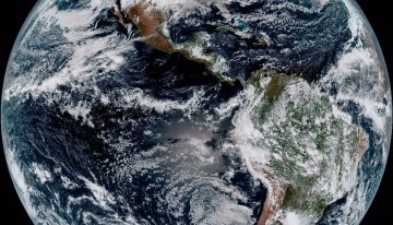 Hace 24 años, la Tierra era simétrica. Ahora el hemisferio norte es «inequívocamente» más oscuro que el hemisferio sur