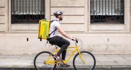 La «Ley Rider» aspiraba a mejorar el delivery de España. En el sector hay quien cree que ha servido para todo lo contrario