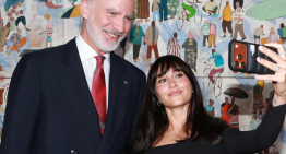 El «error» más común al hacer fotos con el iPhone 17. Hasta Aitana lo ha cometido en su selfie con el Rey