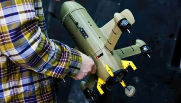 Un misil AIM-9X costaba un millón de dólares para derribar un dron ruso. Ucrania ha encontrado la solución por 2.000 dólares