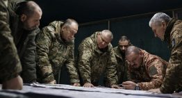 Un zumbido imperceptible está sembrando el caos en Ucrania. Cuando llega no hay marcha atrás: los rusos ya están en todas partes Un zumbido imperceptible está sembrando el caos en Ucrania. Cuando llega no hay marcha atrás: los rusos ya están en todas partes