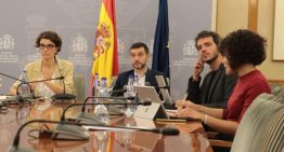 Bustinduy muestra a las comunidades su «absoluta colaboración» para que las ayudas lleguen cuanto antes a los enfermos de ELA