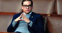 Trump indulta a George Santos, el congresista republicano que se inventó su currículo