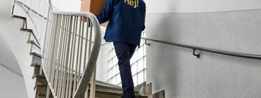 "No cabe en el ascensor" o "baja a buscarlo": qué dice la ley sobre las obligaciones de los transportistas al entregarnos un paquete