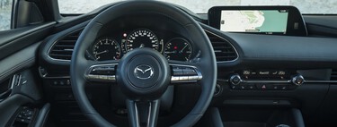 Me he comprado este coche por una sencilla razón: estoy harto de las pantallas gigantes